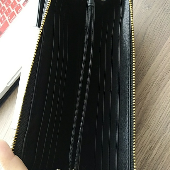 Sadie bcbg traveling wallet - Picture 4 of 4